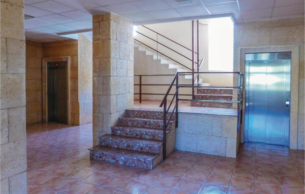 Cozy Apartment In Torrevieja-La Mata With Kitchen Exterior foto